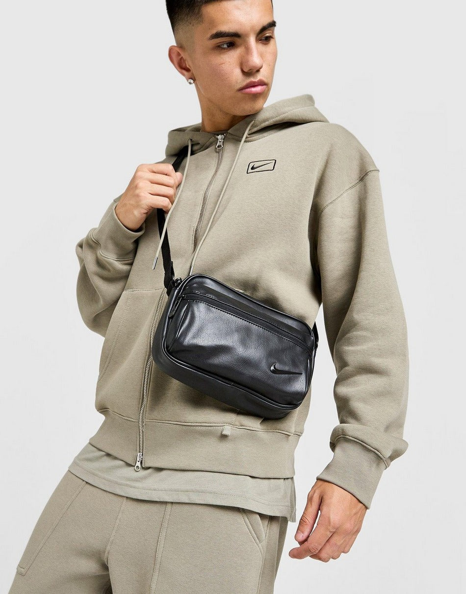Nike Premium Messenger Bag